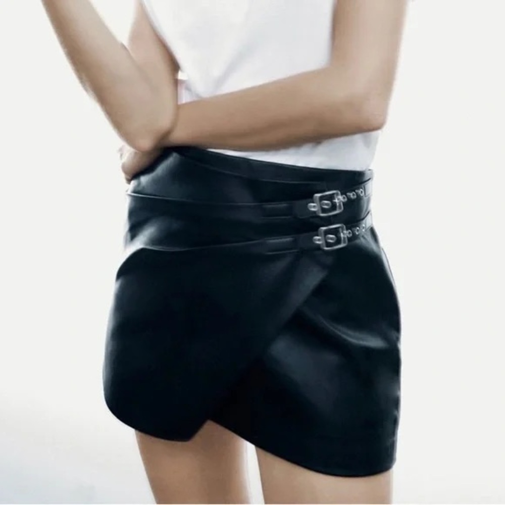 Zara Buckled Faux Leather Skirt